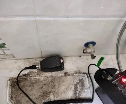 吕梁市屋顶漏水维修公司分享下卫生间漏水的危害及解决方法